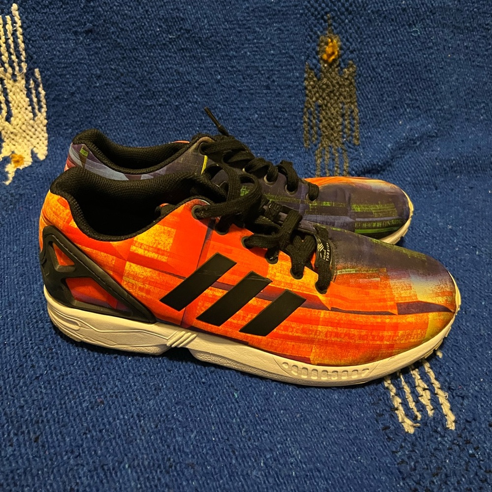 Adidas Sneakers